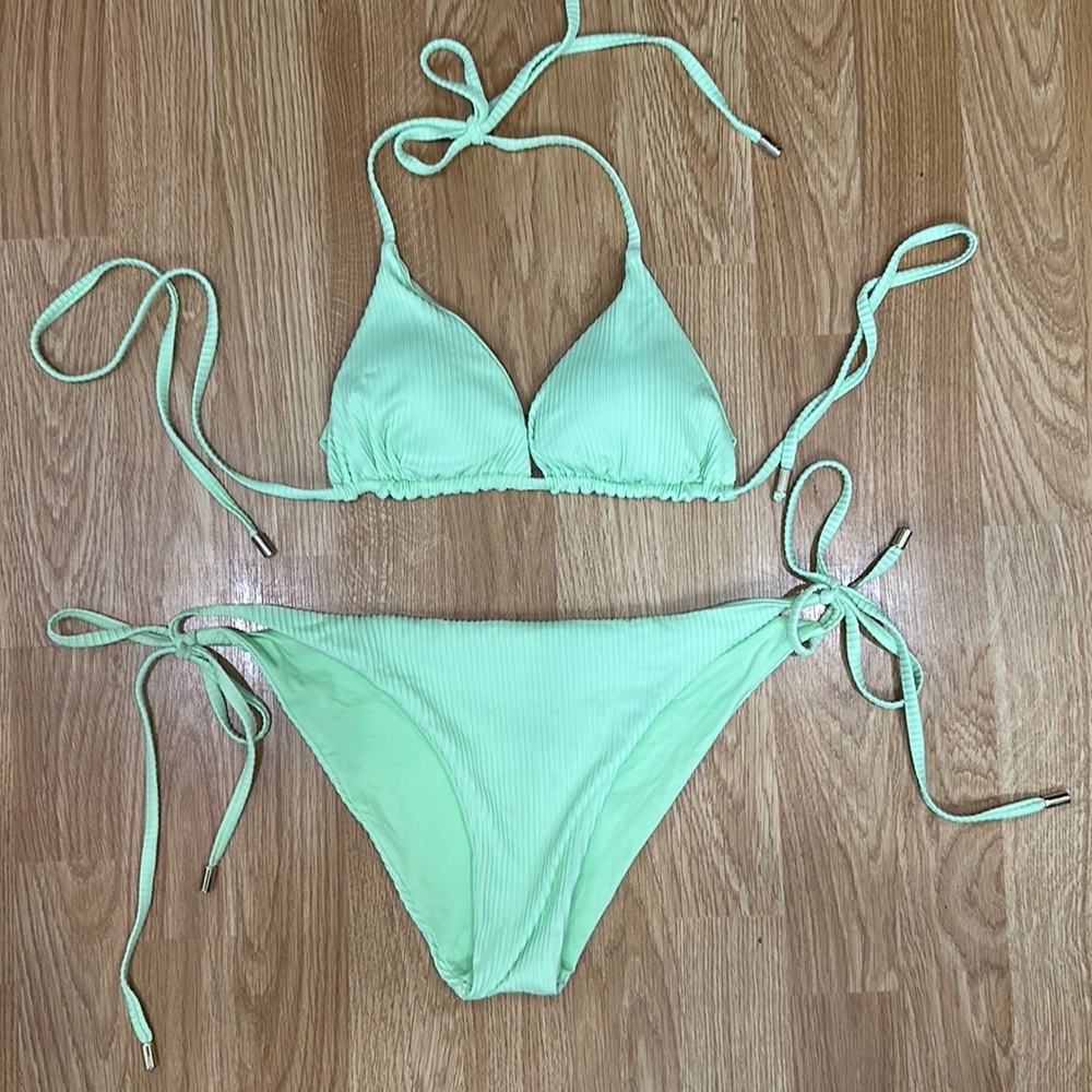 Monday Swimwear Key Lime Rib Size Small Le Merais Bottom and Palma Top